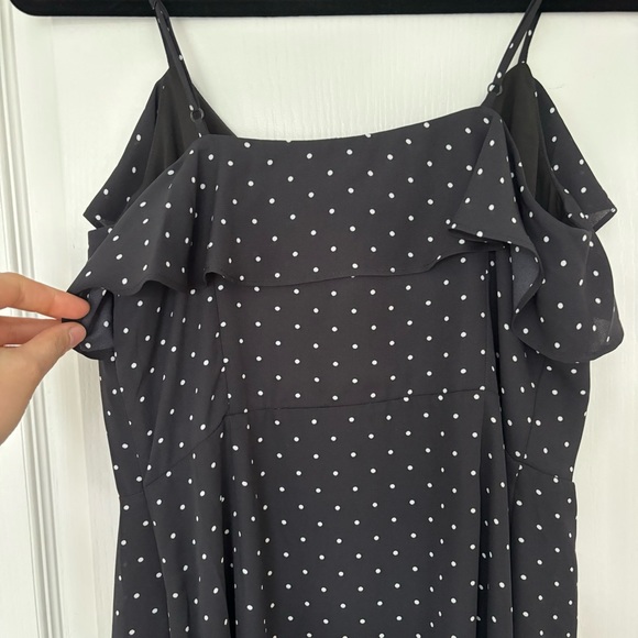 Banana Republic | Faux Wrap Dress - Size 8 - Picture 7 of 9